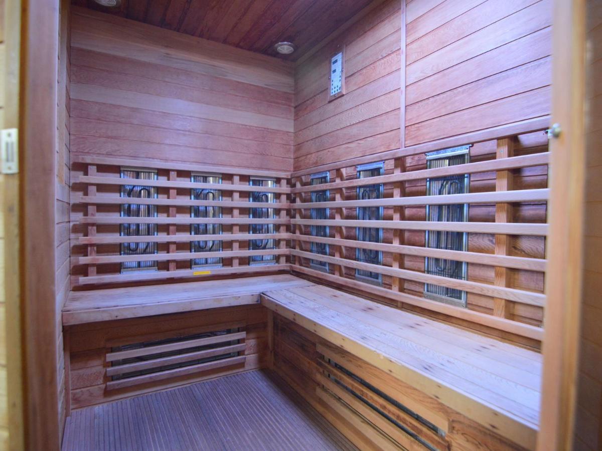 Stunning Villa In Venhorst With Sauna Ngoại thất bức ảnh