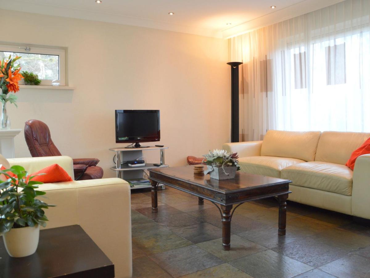 Stunning Villa In Venhorst With Sauna Ngoại thất bức ảnh